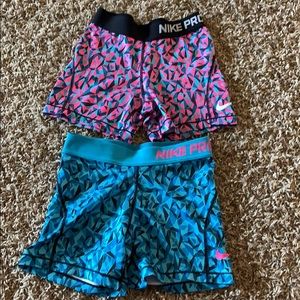 Youth Medium Nike Pro